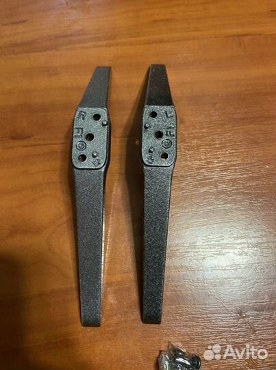 Dexp H32G8100Q ножки для телевизора