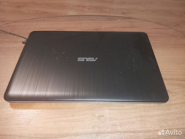 Ноутбук asus