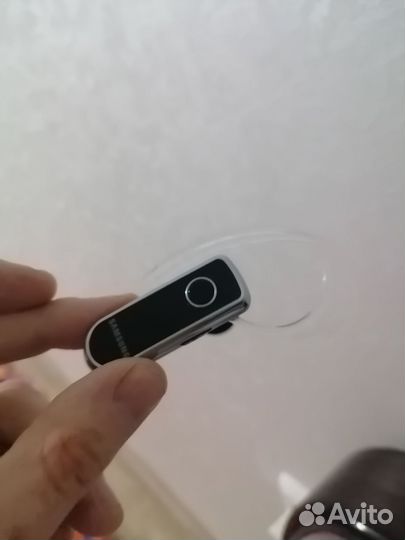 Блютуз гарнитура Samsung wep 570