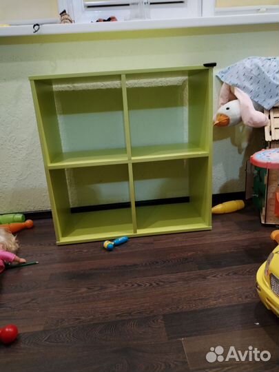 Продаётся 2 стеллажа в хорошем очень состоянии