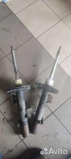 Амортизаторы передние Land Rover Frilender