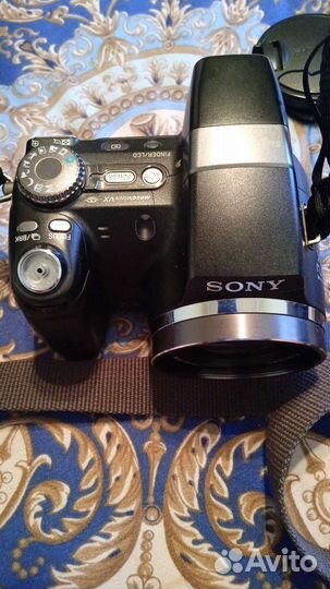 Компактный фотоаппарат sony cyber shot