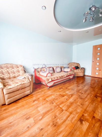 2-к. квартира, 63,8 м², 1/3 эт.