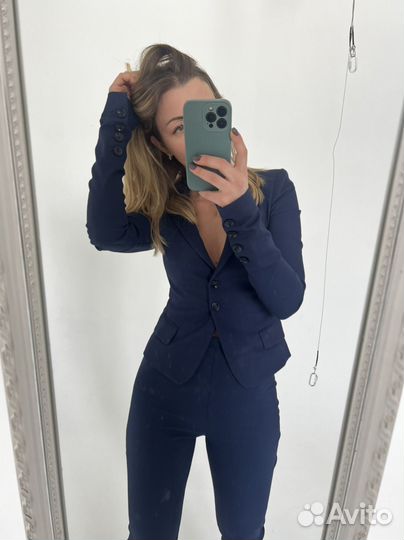 Костюм женский пиджак и брюки