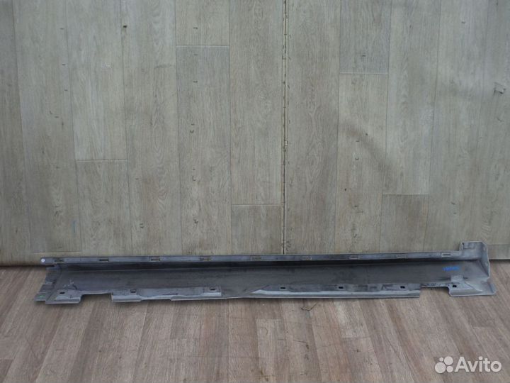 Порог накладка левый Volvo S40 / V50 2006