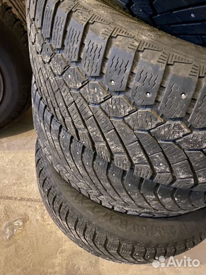 Gislaved Nord Frost 200 SUV 235/60 R17 106