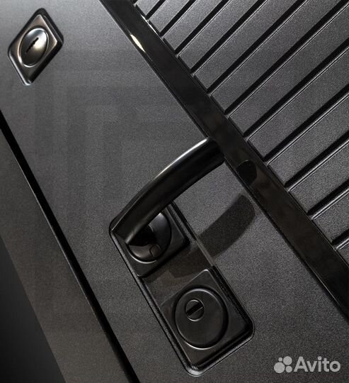 Входные в квартиру / Стальные двери