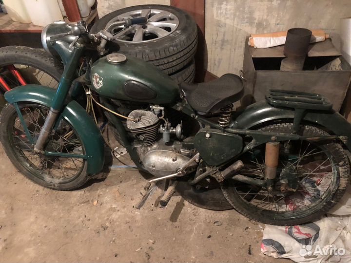 Продам или обменяю Минск м103