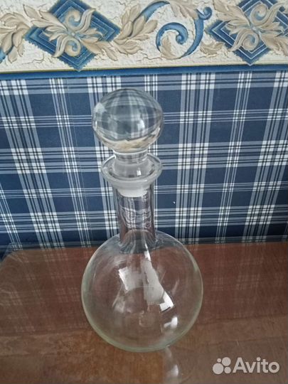 Графин стеклянный