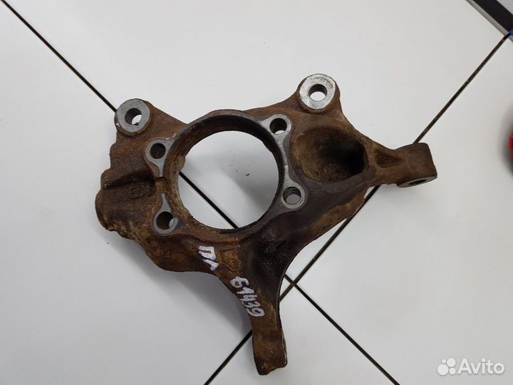 Кулак поворотный передний левый (Mazda CX-5)