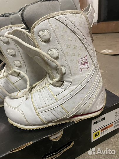 Сноубордические ботинки женские 38-40 размер