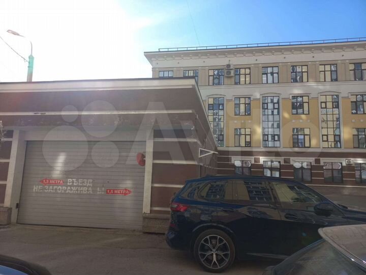 Машиноместо, 13 м²