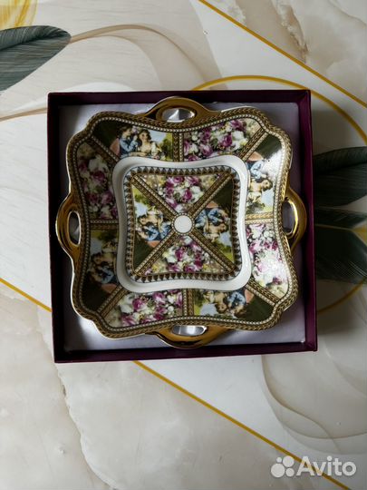 Блюдо фарфор 20 см