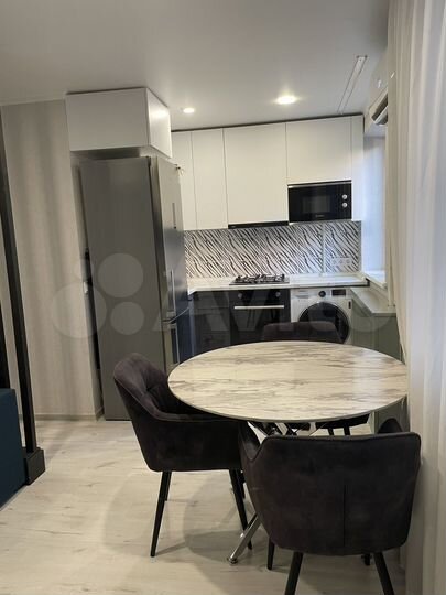 2-к. квартира, 42 м², 2/5 эт.