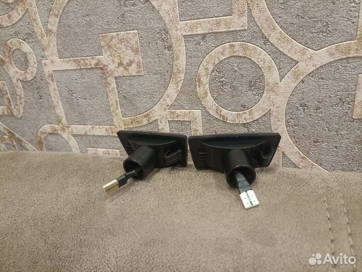 Бегущие поворотники опель