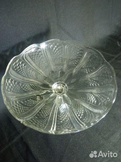 Ваза для фруктов на ножке. Стекло СССР