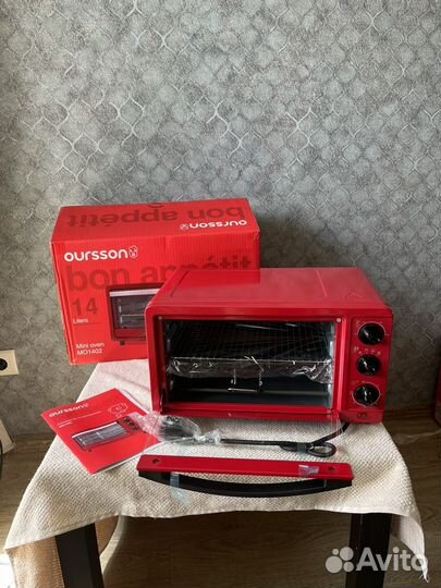 Мини печь новая 14л