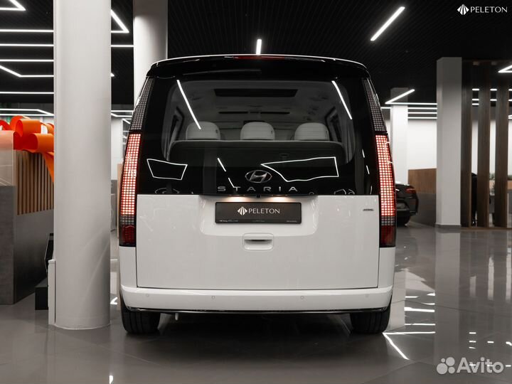 Hyundai Staria 2.2 AT, 2023, 58 км