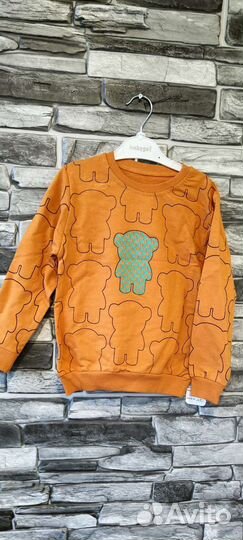 Распродаю. Костюм на мальчика. Турция. 104