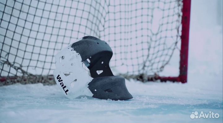 Ремонт вратарского шлема для хоккея