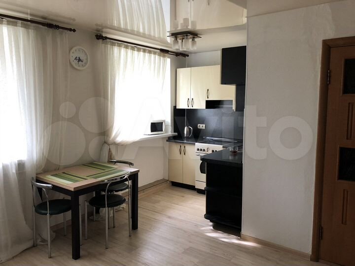 3-к. квартира, 58,5 м², 2/4 эт.