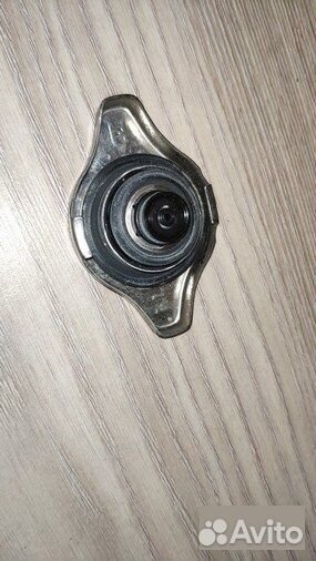 Крышка радиатора Mazda Demio DE3FS zjve