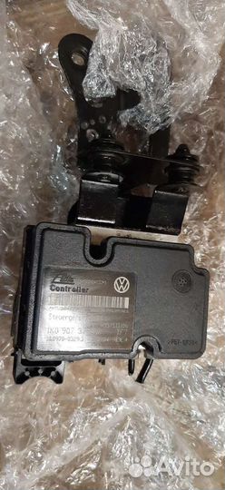 Блок ABS VW Jetta 6