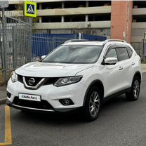 Nissan X-Trail 2.5 CVT, 2016, 140 000 км, с пробегом, цена 1 780 000 руб.