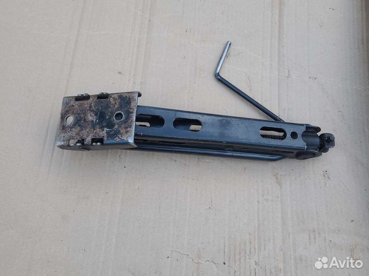 Домкрат Opel Astra G (1998-2005)