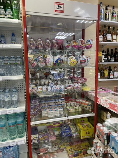 Стеклянная витрина