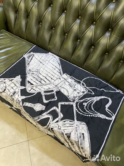 Шелковый платок chanel 95см