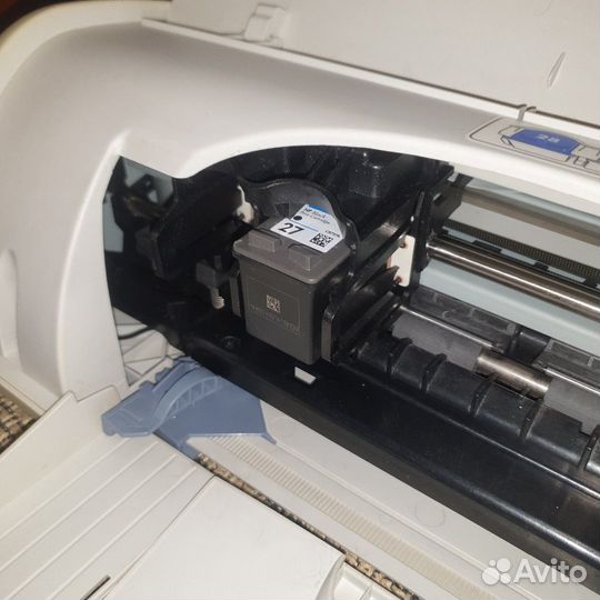 Принтер HP deskjet 3520