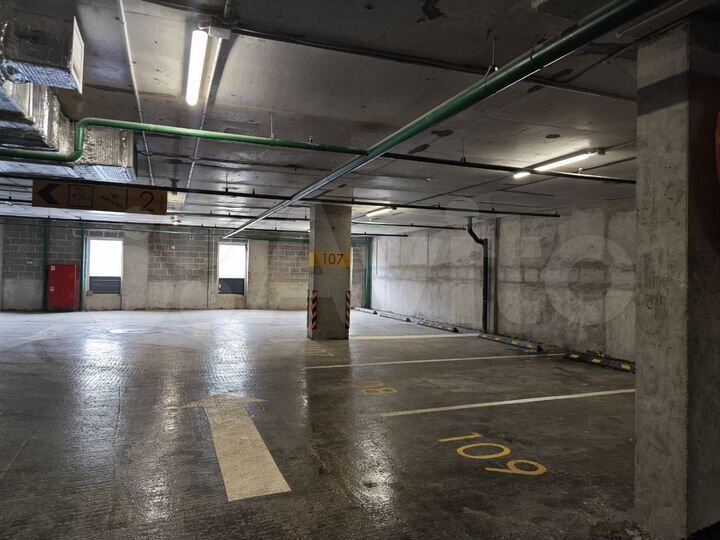 Машиноместо, 14 м²