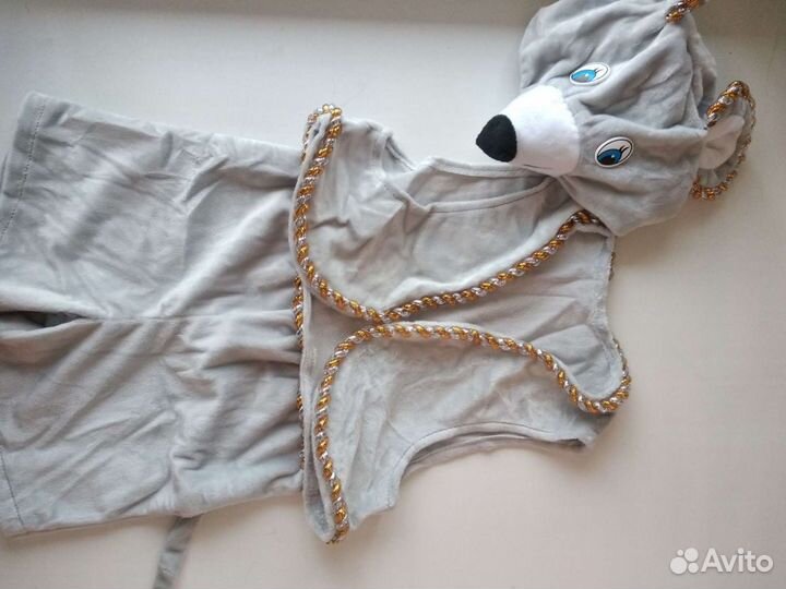 Санта и мышонок