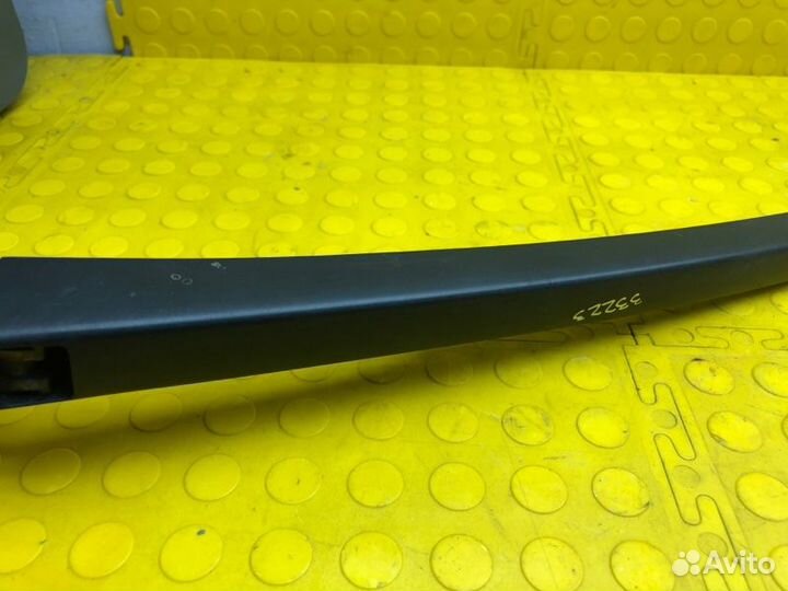 Поводок стеклоочистителя задний Skoda Octavia cwva