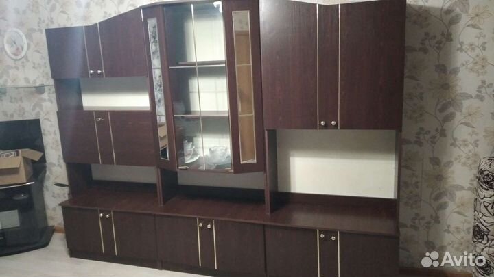 Стенка в гостиную б/у