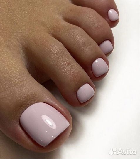 Маникюр, педикюр, наращивание ногтей