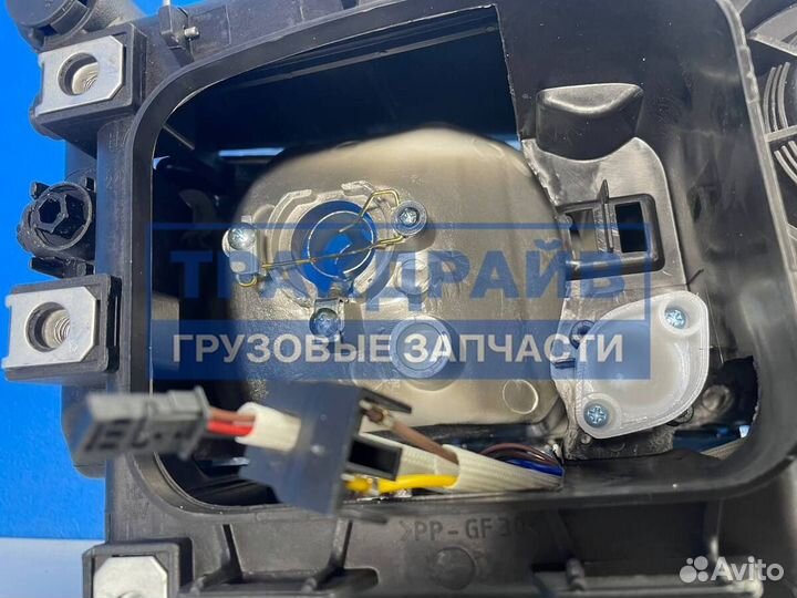 Левая фара без корректора Ман Тгс Тгх