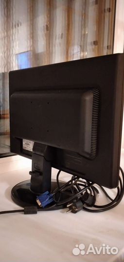 Монитор LG flatron W1942S-BF