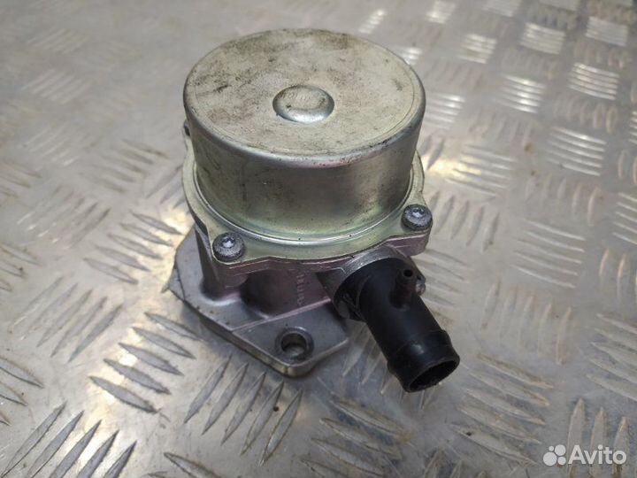 Насос вакуумный Renault Scenic 3 2009-2016