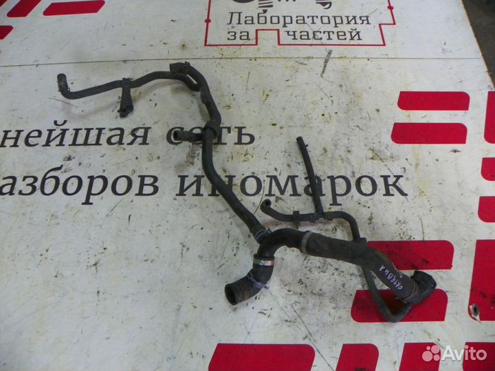 Патрубок радиатора Skoda Octavia