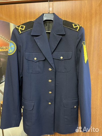 Китель, размер 46