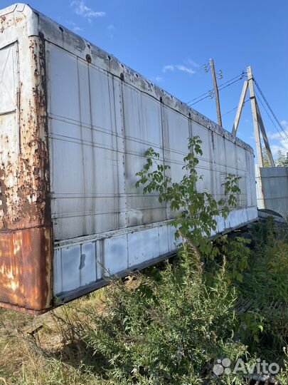 П/прицеп; д-8метр ш-2.45 в- 1,90;