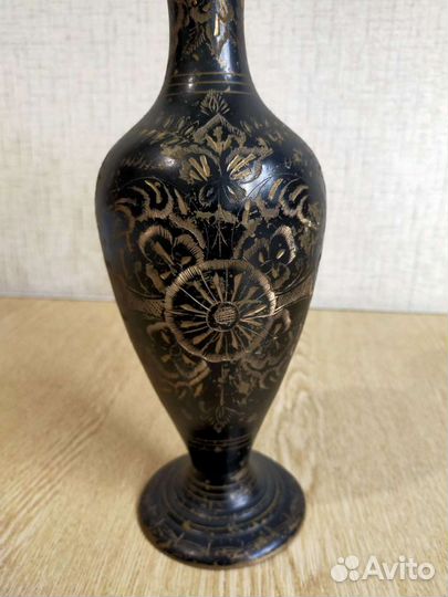 Ваза с гравировкой