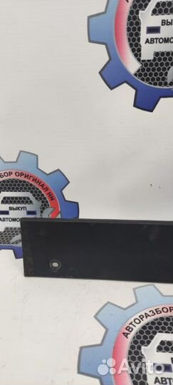 Обшивка багажника задняя правая Hyundai Solaris 1