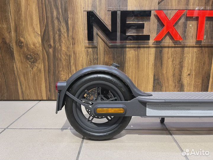 Электросамокат Xiaomi Essestinal