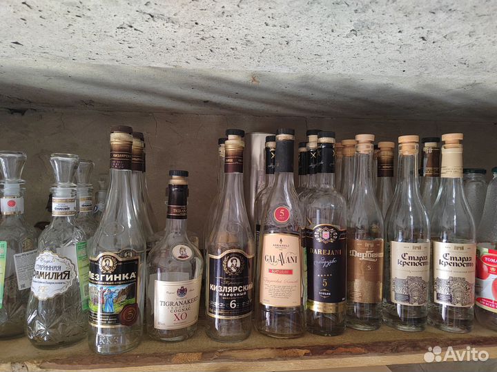 Бутылка стеклянная 0.5 л и 0.25 л