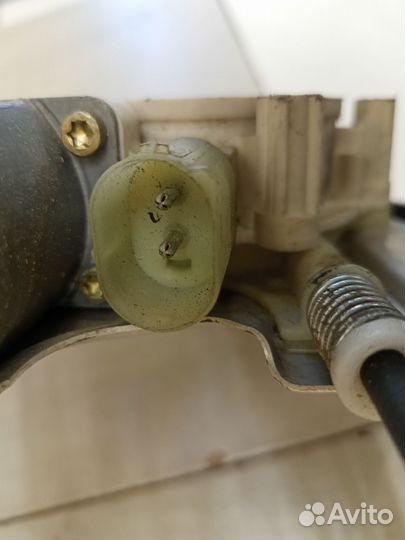 Стеклоподъемник электрический передний правый