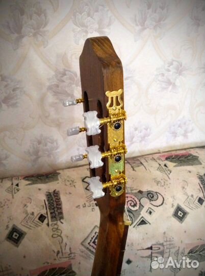 Гитара классика (б/у)