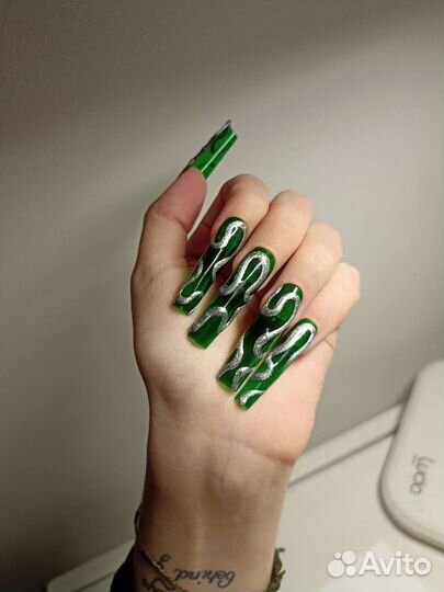 Витражные длинные накладные ногти (типсы) на заказ